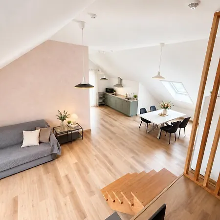 Modernes In Mit Parkplatz Apartment Isernhagen